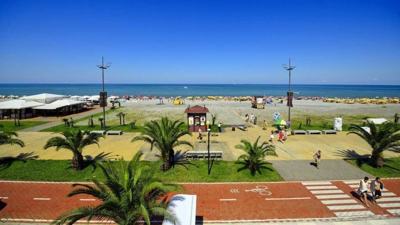 Orbi City 707 Batoumi Extérieur photo